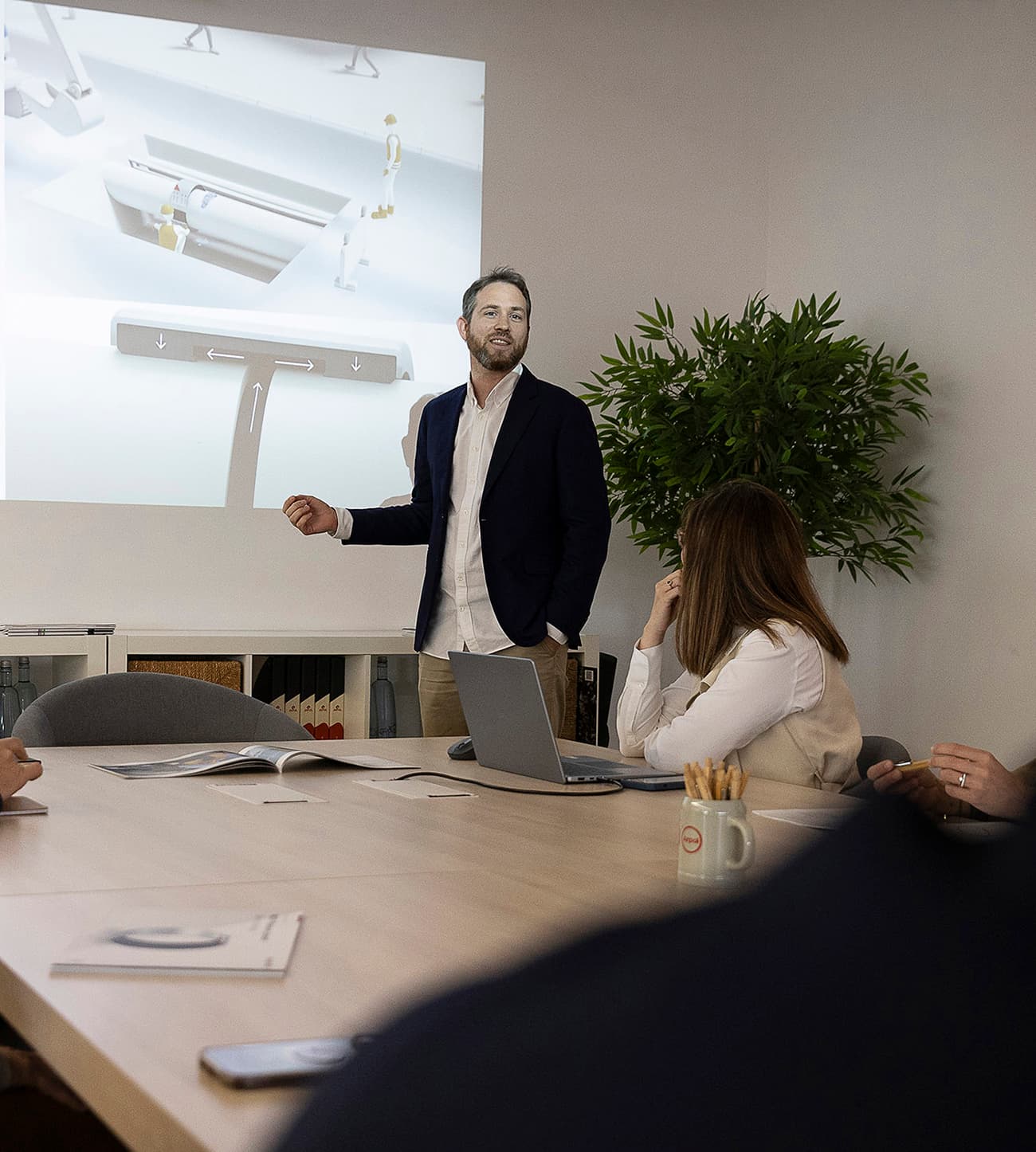 Arpol. Born to connect.